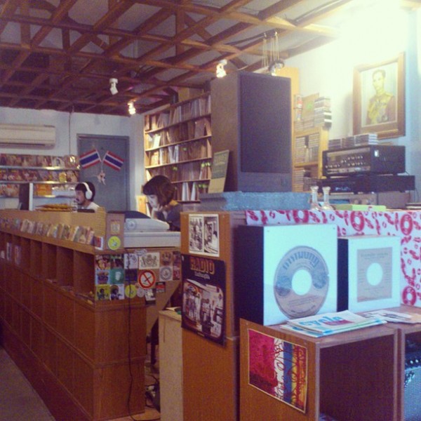 0d5af5ba265a11e3a8b922000a1f8ac2_7